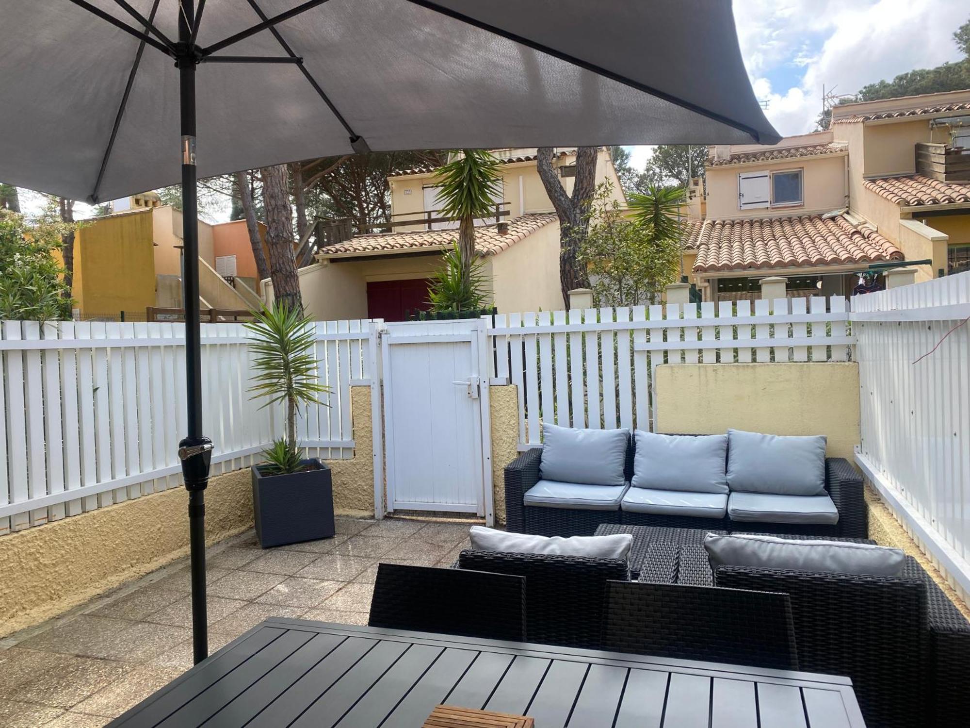 Villa Pinede - Proche Naturiste Agde Exterior foto